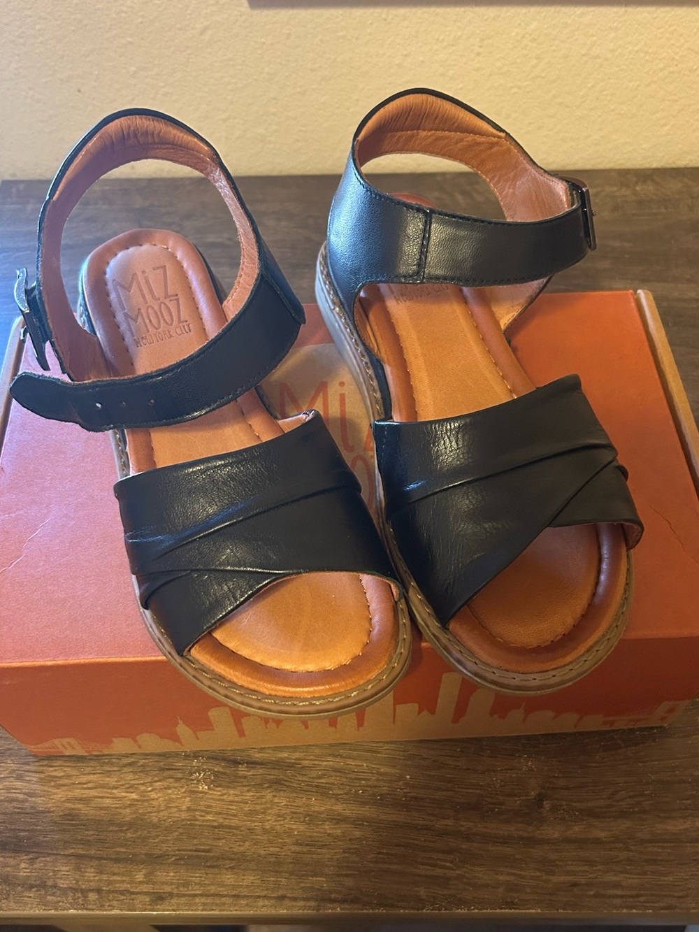Miz Mooz “Haley” Black Leather Ankle Buckle Sandals Size EU 36/US 5.5 - 6 Wide